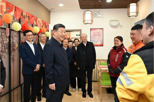 第一观察丨春节前夕看望快递小哥，总书...